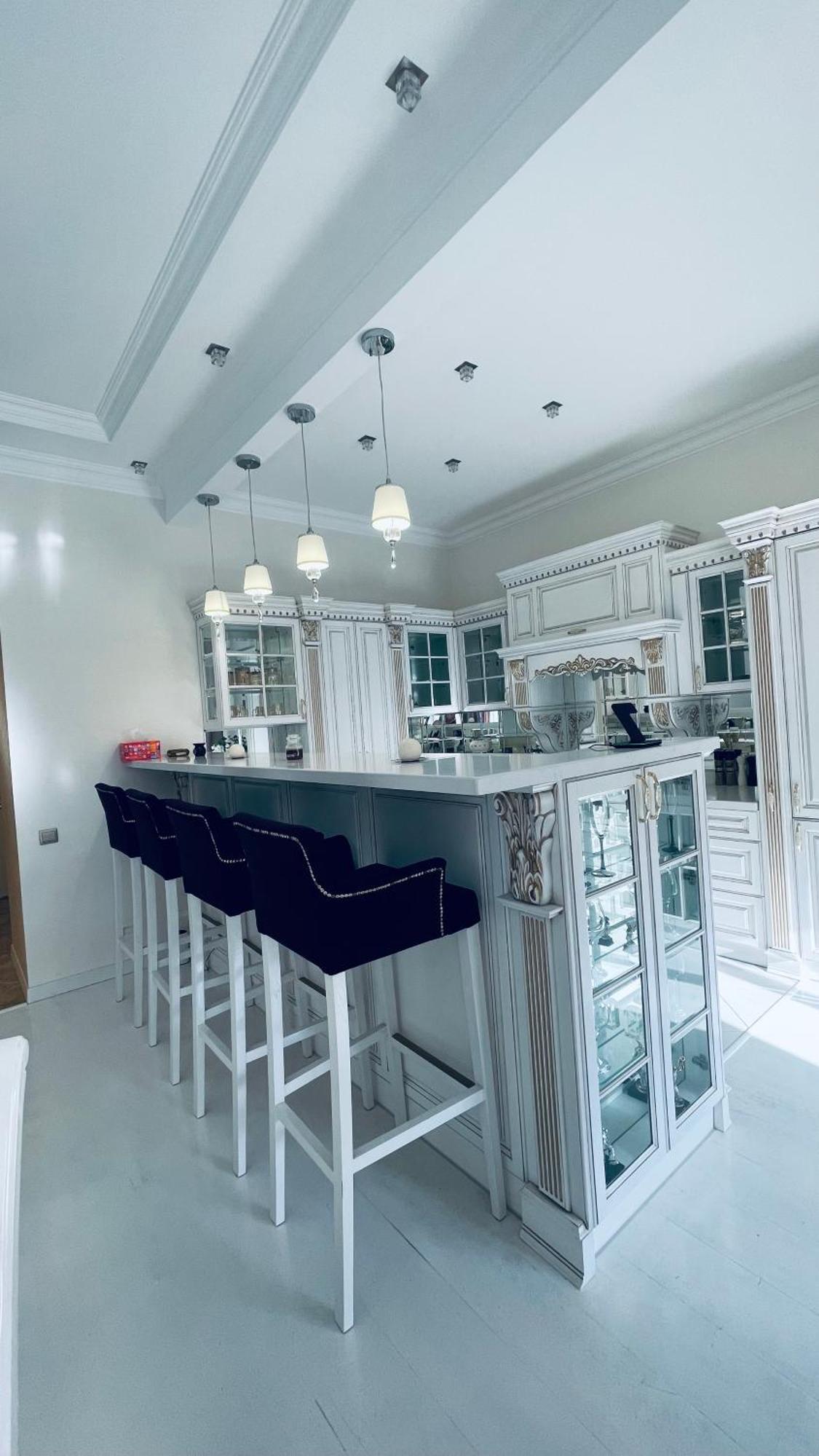 Luxury Design Apartments In The Center Of Kiev Экстерьер фото