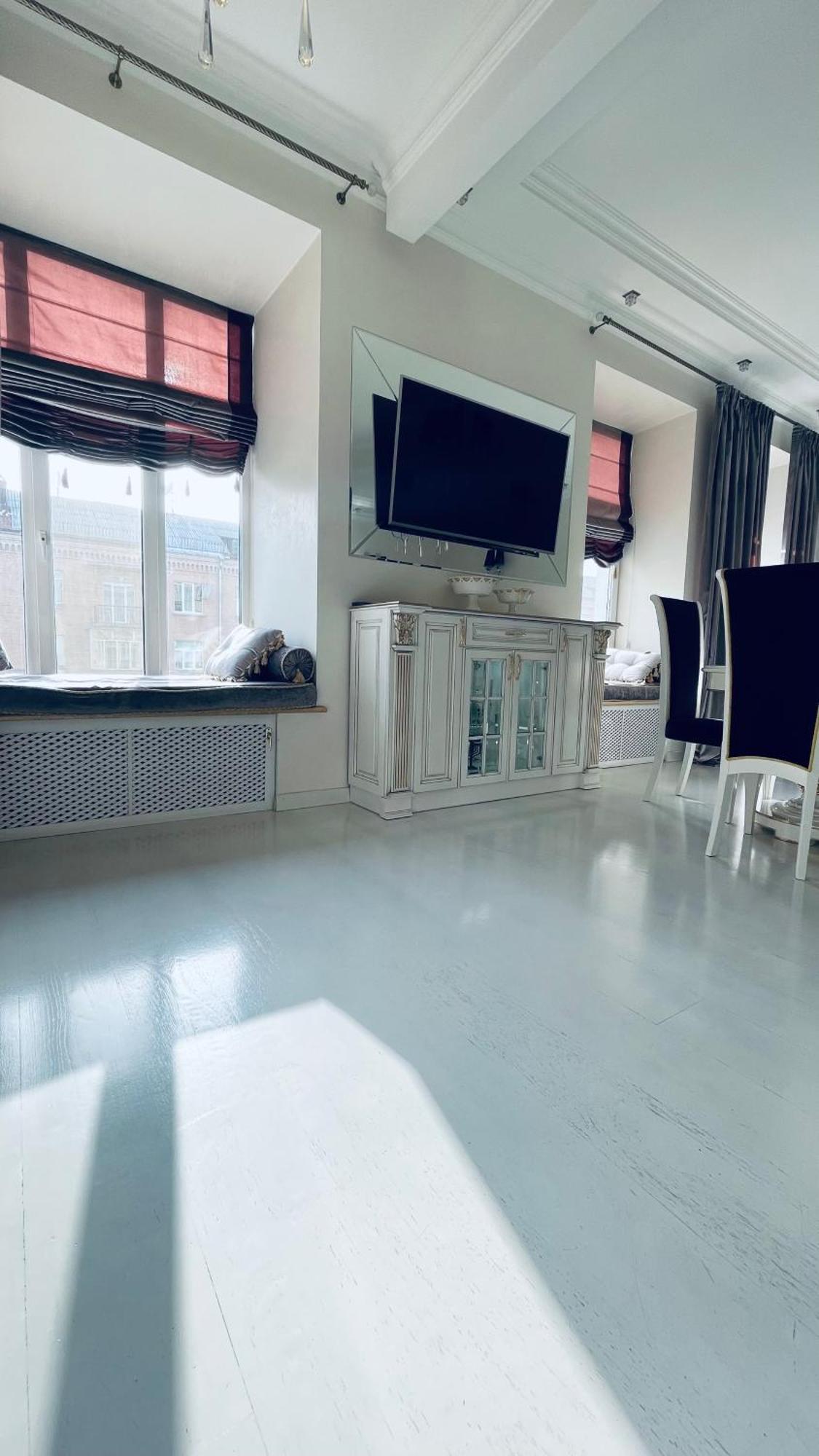 Luxury Design Apartments In The Center Of Kiev Экстерьер фото