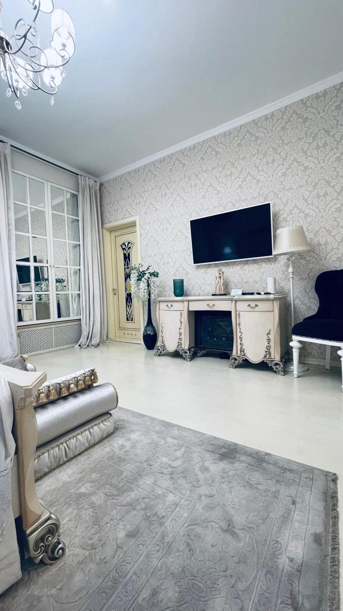 Luxury Design Apartments In The Center Of Kiev Экстерьер фото