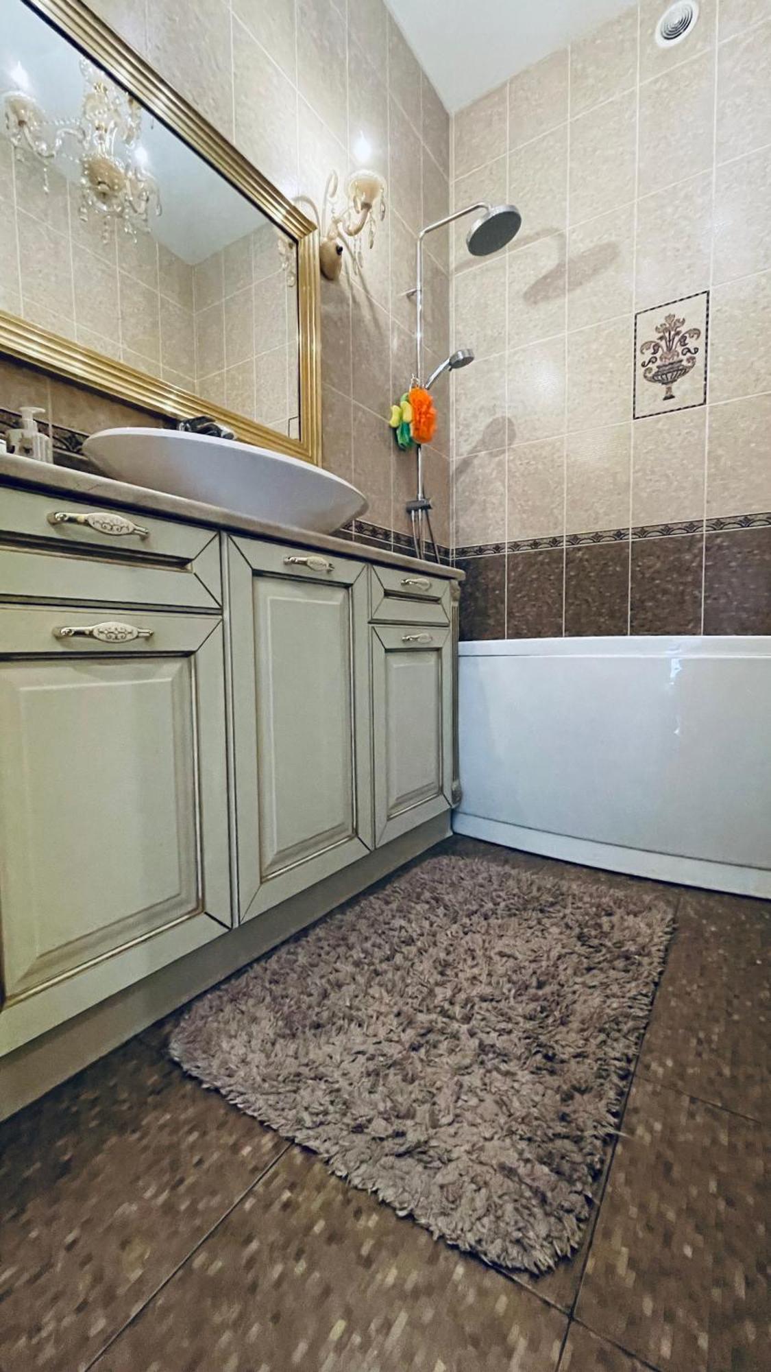 Luxury Design Apartments In The Center Of Kiev Экстерьер фото