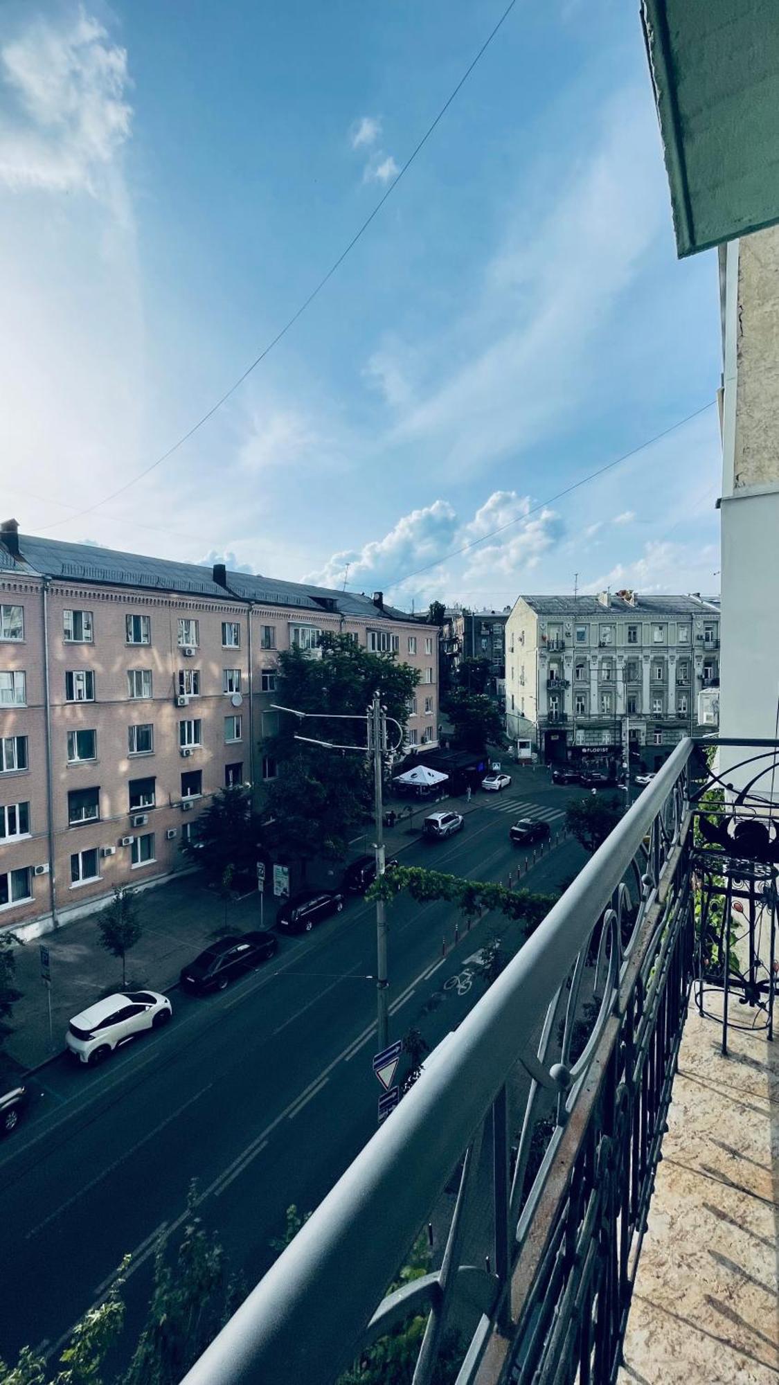 Luxury Design Apartments In The Center Of Kiev Экстерьер фото